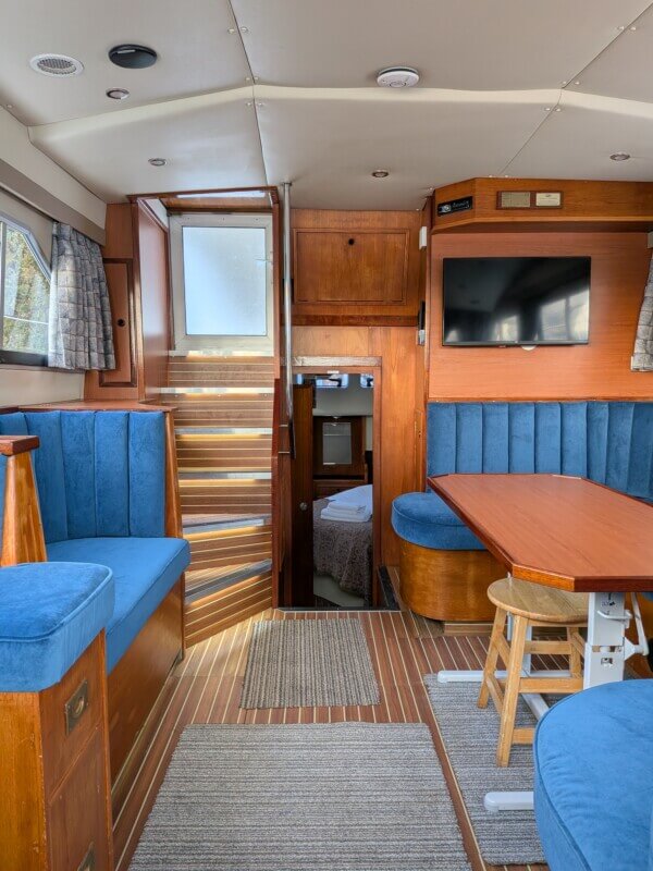 Strathspey - saloon