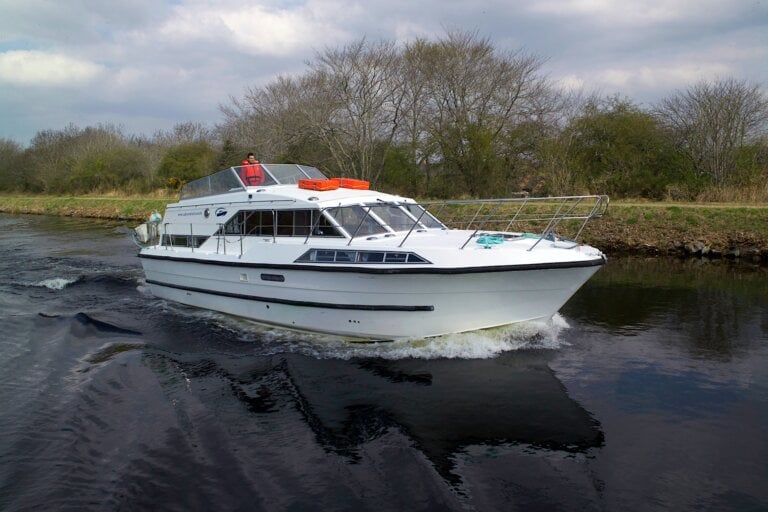 Boat Class - HMonarch Boat05