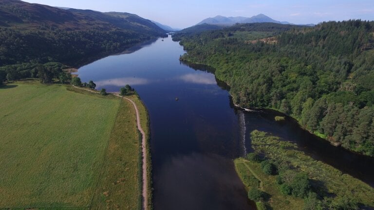 Loch Oich - Loch Oich with weir07