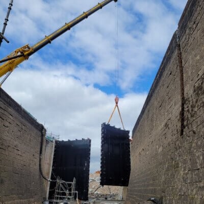 A look inside a canal lock at Cullochy - 279309407 10159638650143536 3435170493552874406 n